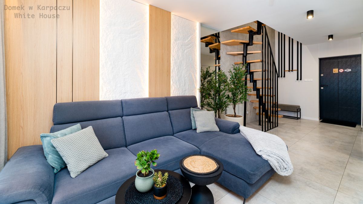 Wohnzimmer im Ferienhaus White House in Karpacz